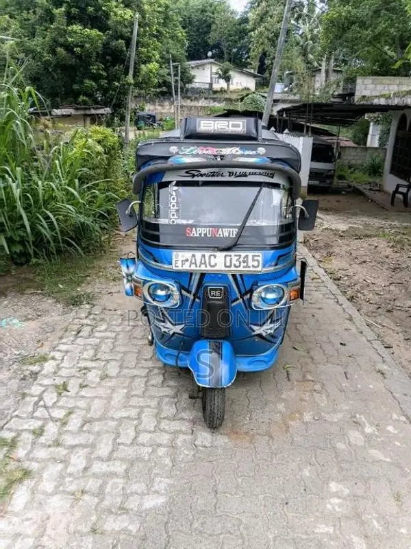 Bajaj RE 2013 Three Wheel (Used)