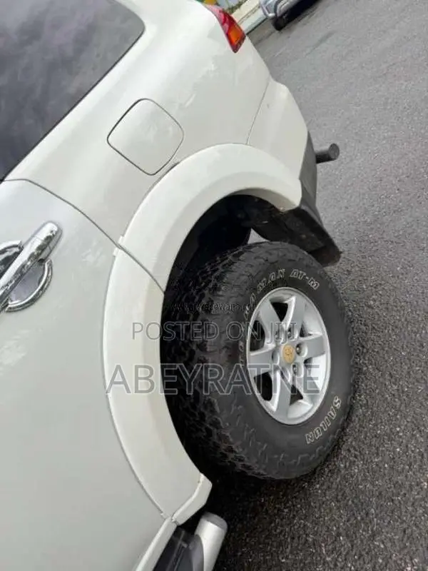 Mitsubishi Montero 2012 SUV (Used)