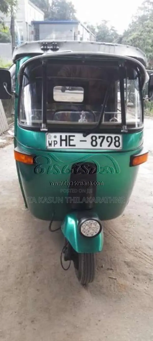 Bajaj RE 2003 Three Wheel (Used)