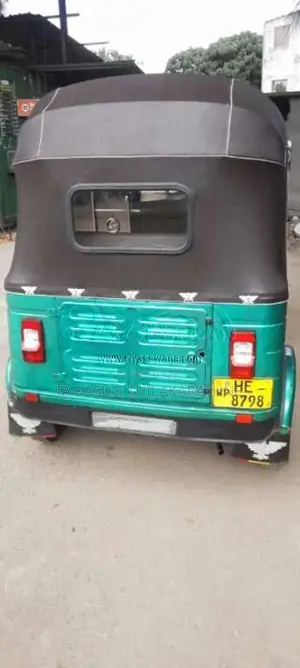 Bajaj RE 2003 Three Wheel (Used)