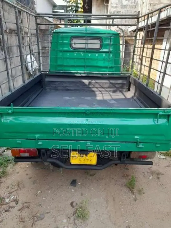 Piaggio Ape 2016 Three Wheel (Used)