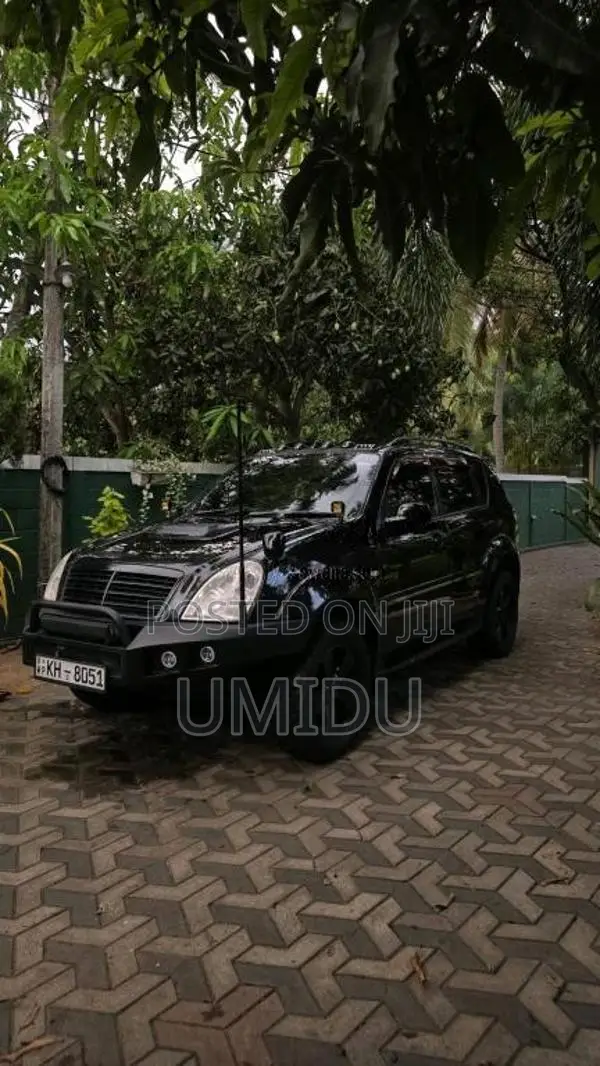 Micro Ssangyong Rexton 2009 SUV (Used)