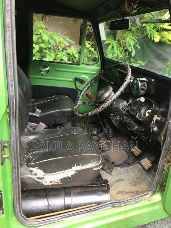 Mitsubishi 4DR5 1991 SUV (Used)