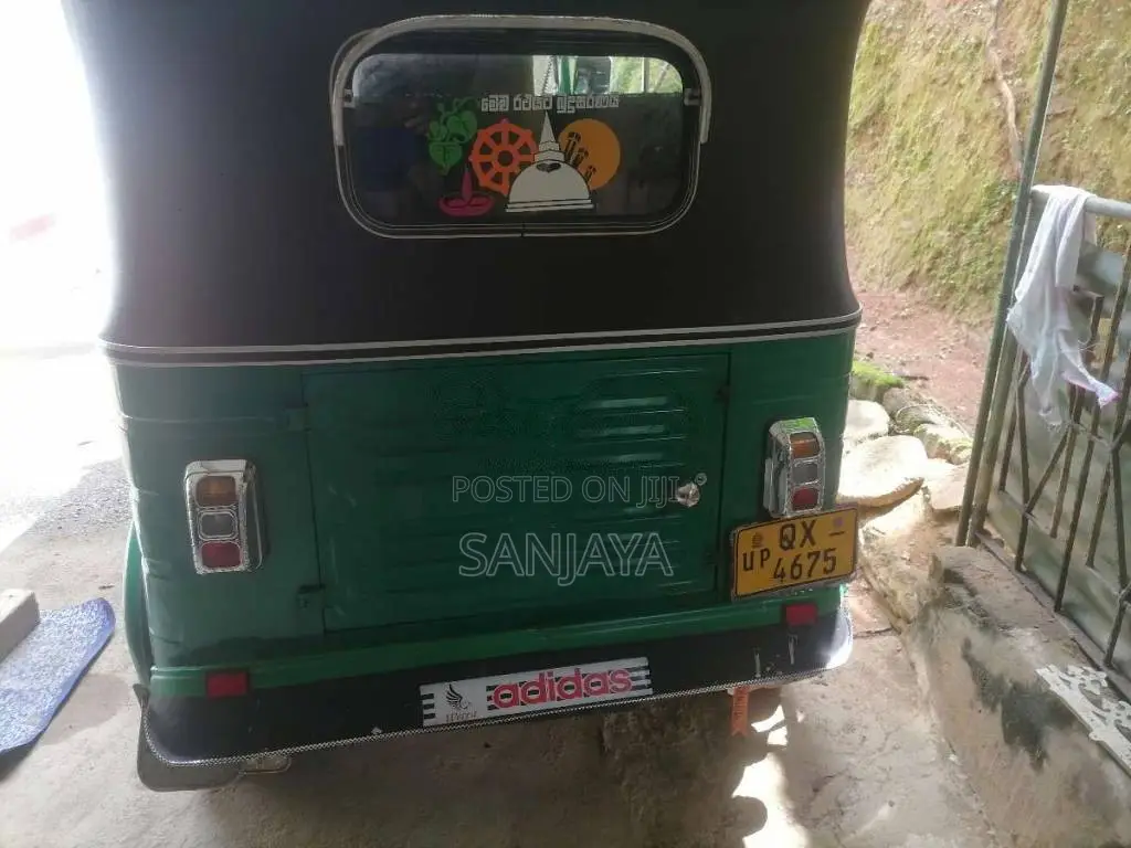 Bajaj RE 2010 Three Wheel (Used)