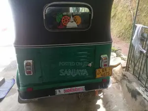 Bajaj RE 2010 Three Wheel (Used)