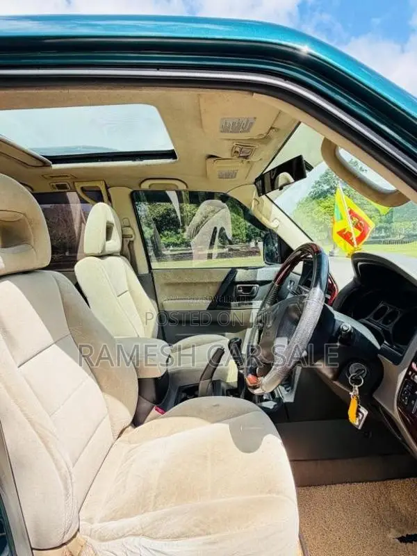 Mitsubishi Montero 2002 SUV (Used)
