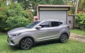 MG ZS 2025 SUV (Used)