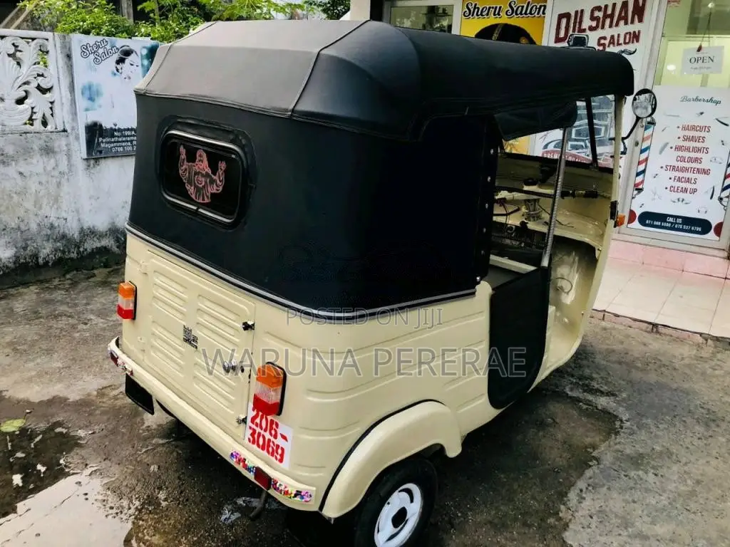 Bajaj RE 1999 Three Wheel (Used)