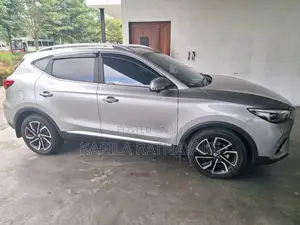 MG ZS 2025 SUV (Used)