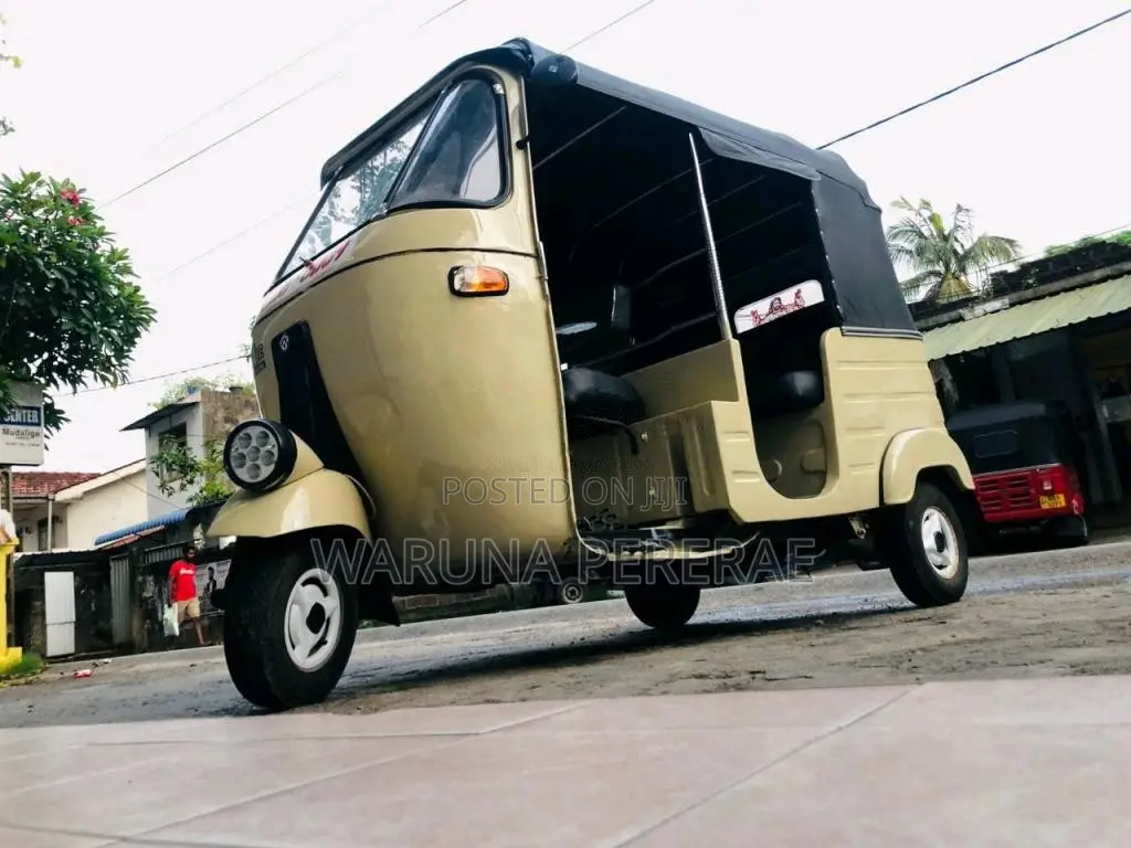 Bajaj RE 1999 Three Wheel (Used)