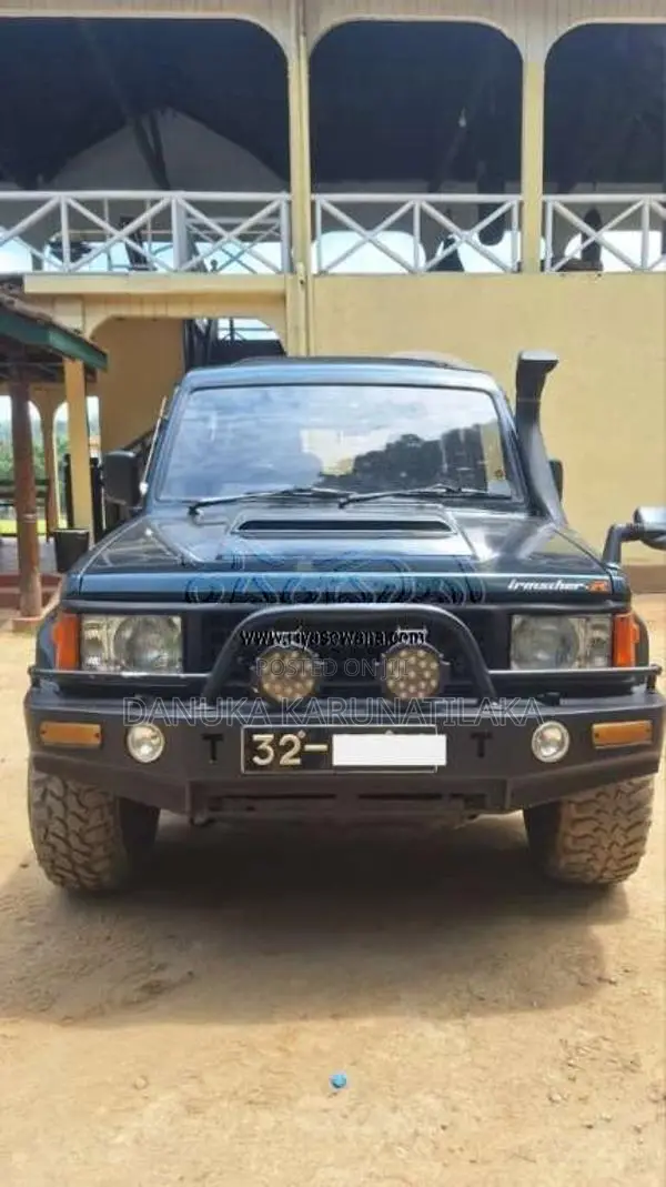 Isuzu Trooper 1986 SUV (Used)