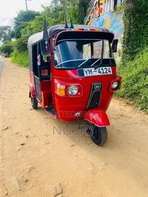 Bajaj Re 2011 Three Wheel (Used)