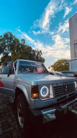 Mitsubishi Pajero 1987 SUV (Used)