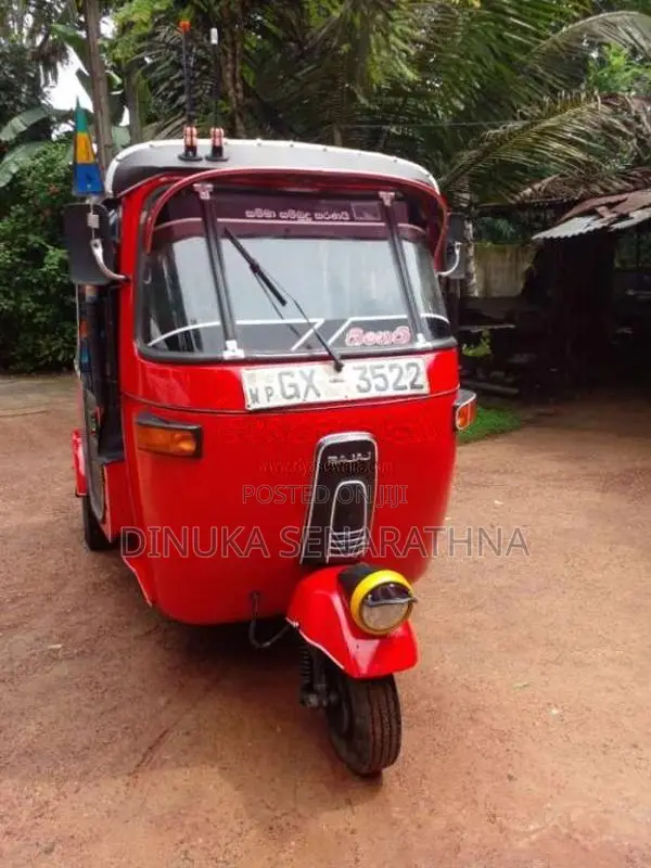 Bajaj 2 Stroke 2002 Three Wheel (Used)