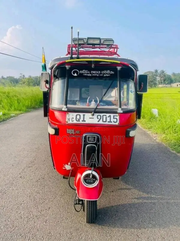 Bajaj 2 stroke 2006 Three Wheel (Used)