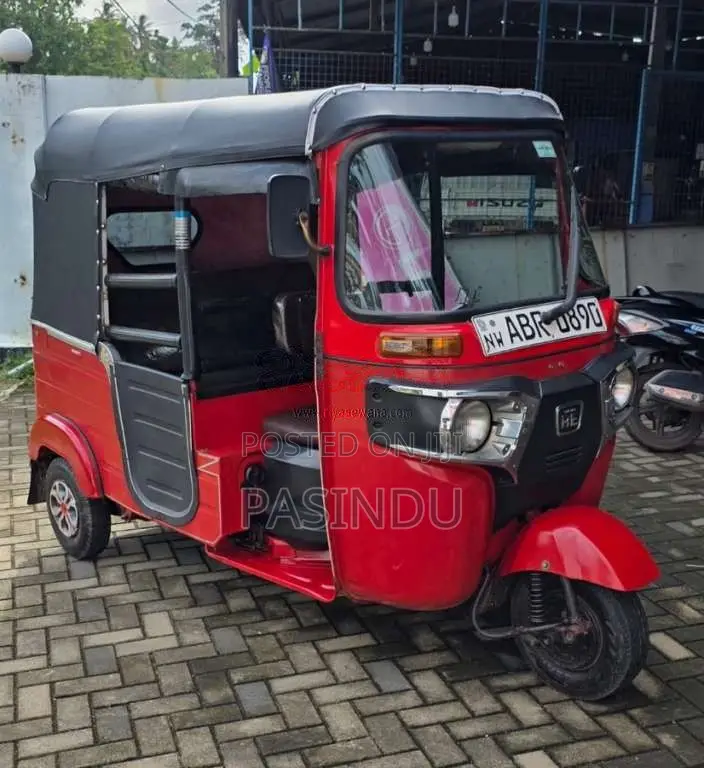 Bajaj RE 2017 Three Wheel (Used)