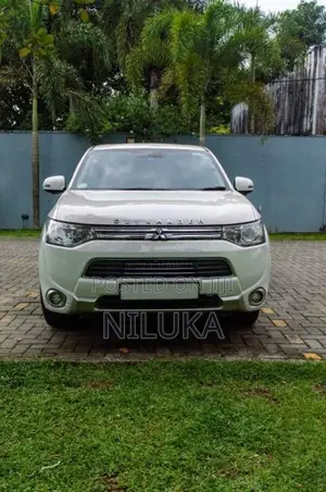 Mitsubishi Outlander 2015 SUV (Used)