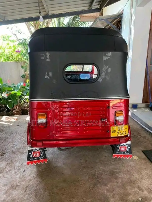 Bajaj 2 stroke 2005 Three Wheel (Used)