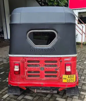 Bajaj RE 2017 Three Wheel (Used)