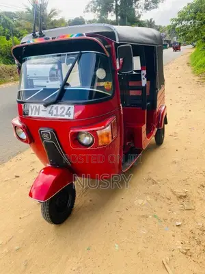 Bajaj Re 2011 Three Wheel (Used)