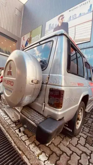 Mitsubishi Pajero 1987 SUV (Used)