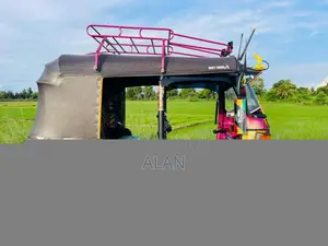 Bajaj 2 stroke 2006 Three Wheel (Used)