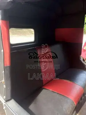 TVS King 2011 Three Wheel (Used)