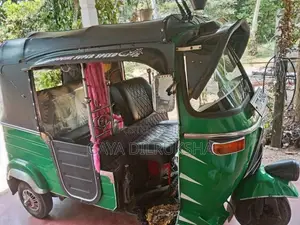 Bajaj RE 2000 Three Wheel (Used)