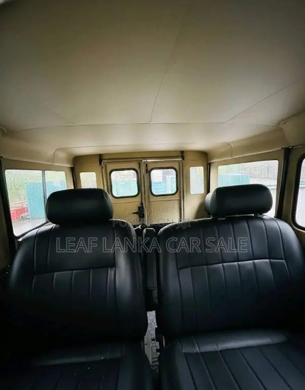 Mitsubishi 4DR5 Jeep 1980 SUV (Used)
