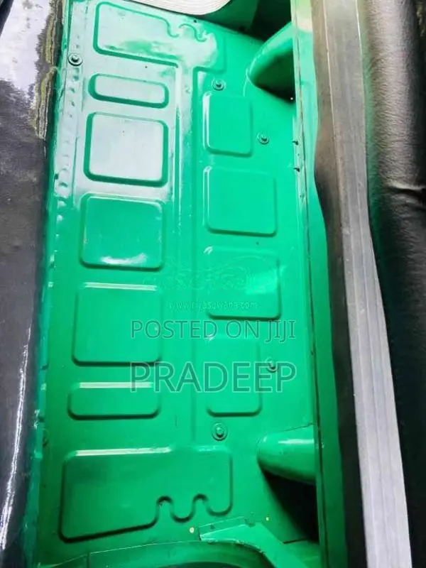Bajaj Re 2015 Three Wheel (Used)