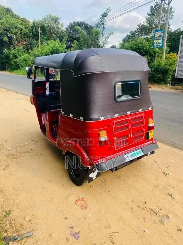 Bajaj Re 2011 Three Wheel (Used)