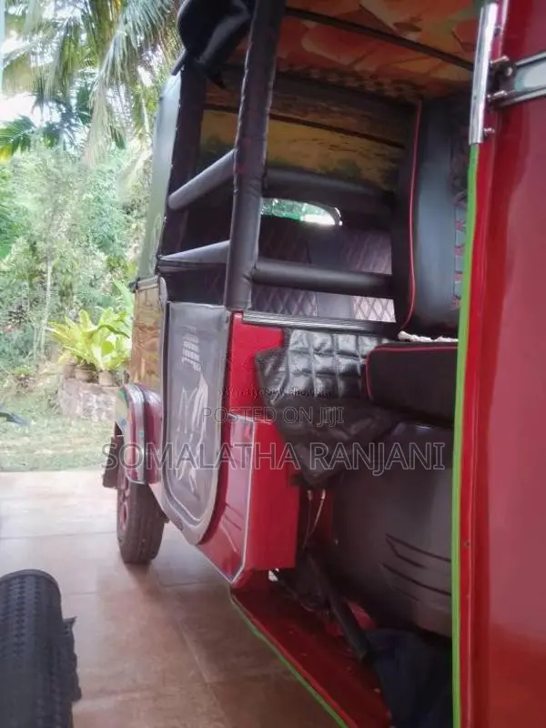 Bajaj RE 2017 Three Wheel (Used)