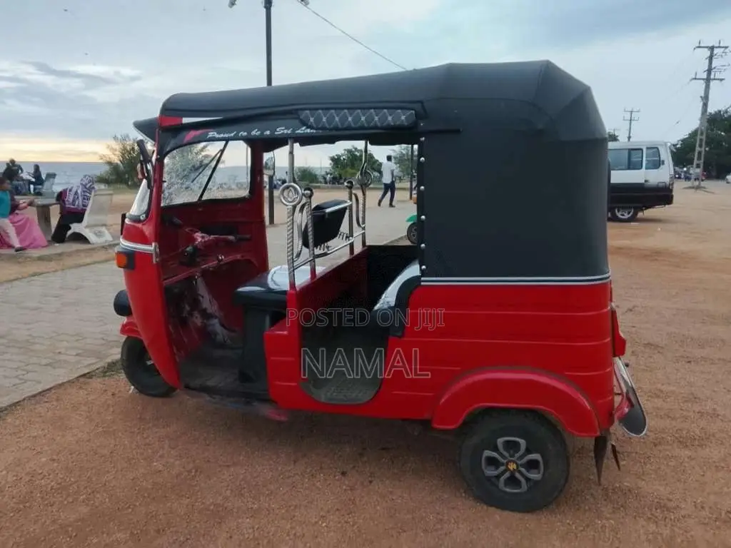 Bajaj 2 Stroke 1998 Three Wheel (Used)