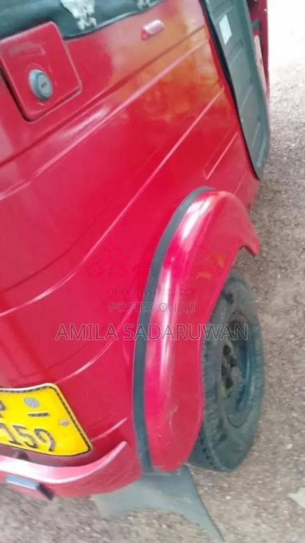 Bajaj Re 2011 Three Wheel (Used)
