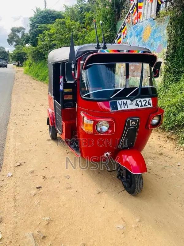 Bajaj Re 2011 Three Wheel (Used)