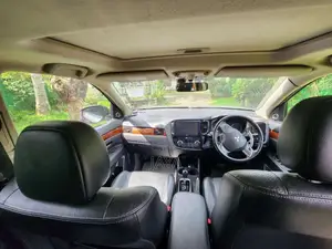 Mitsubishi Outlander 2014 SUV (Used)