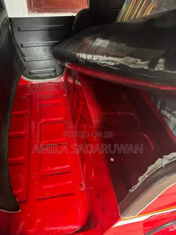 Bajaj Re 2013 Three Wheel (Used)