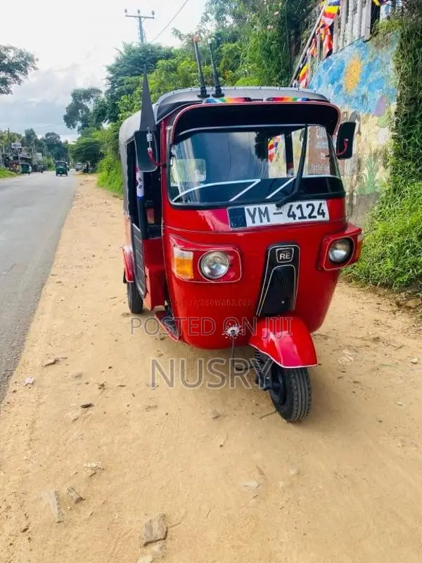 Bajaj Re 2011 Three Wheel (Used)
