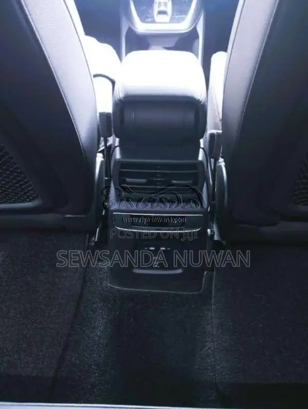 Audi Q4 2024 SUV (Used)
