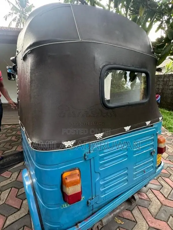 Bajaj RE 2012 Three Wheel (Used)
