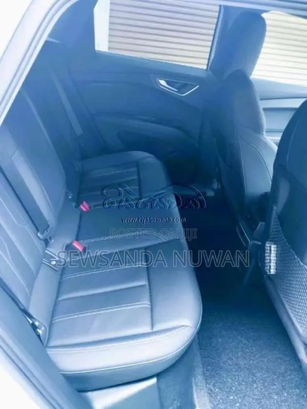 Audi Q4 2024 SUV (Used)