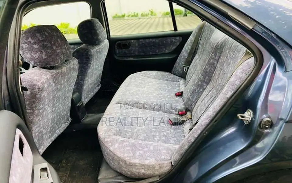 Mitsubishi Mitsubishi 2001 SUV (Used)