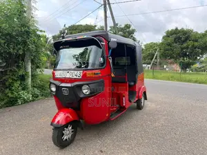 Bajaj RE 2015 Three Wheel (Used)