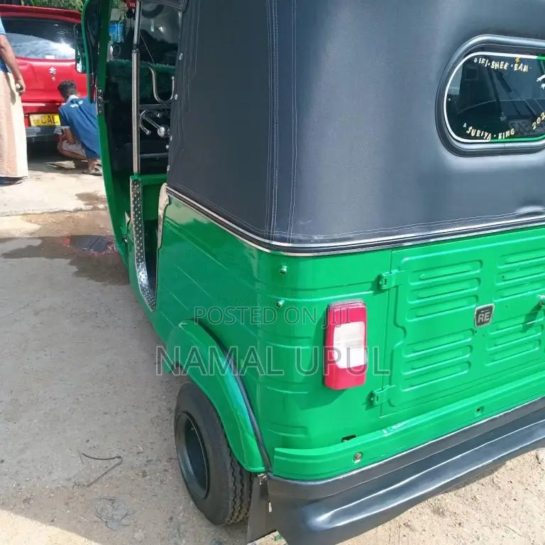 Bajaj RE 2015 Three Wheel (Used)