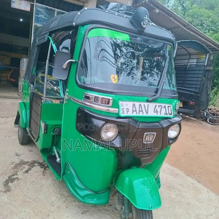 Bajaj RE 2015 Three Wheel (Used)