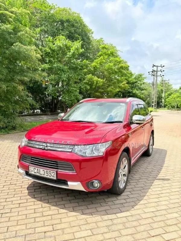 Mitsubishi Outlander 2015 SUV (Used)