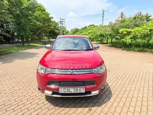 Mitsubishi Outlander 2015 SUV (Used)