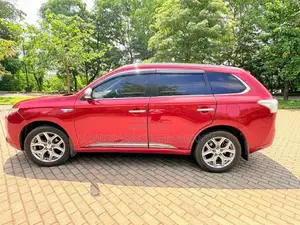 Mitsubishi Outlander 2015 SUV (Used)