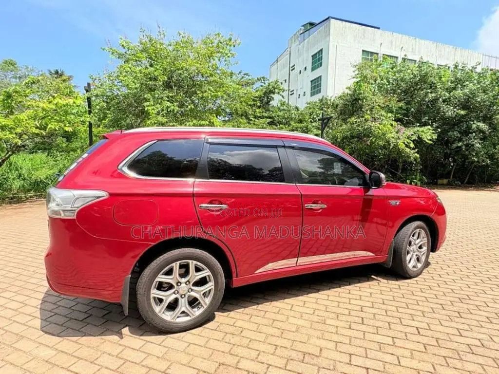 Mitsubishi Outlander 2015 SUV (Used)