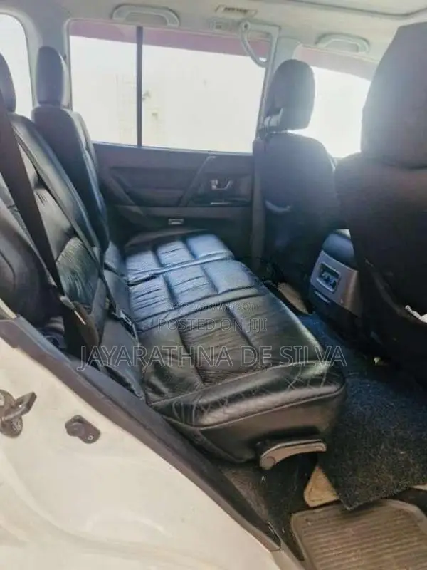 Mitsubishi Montero 2003 SUV (Used)